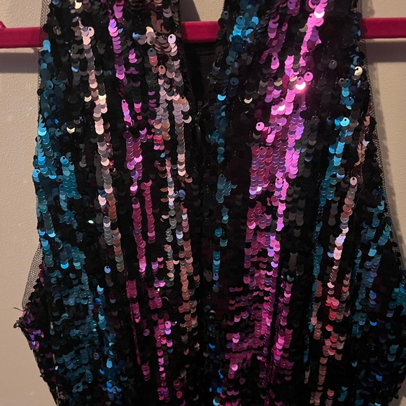 Gorgeous sequin party dress - Picture 3 of 7